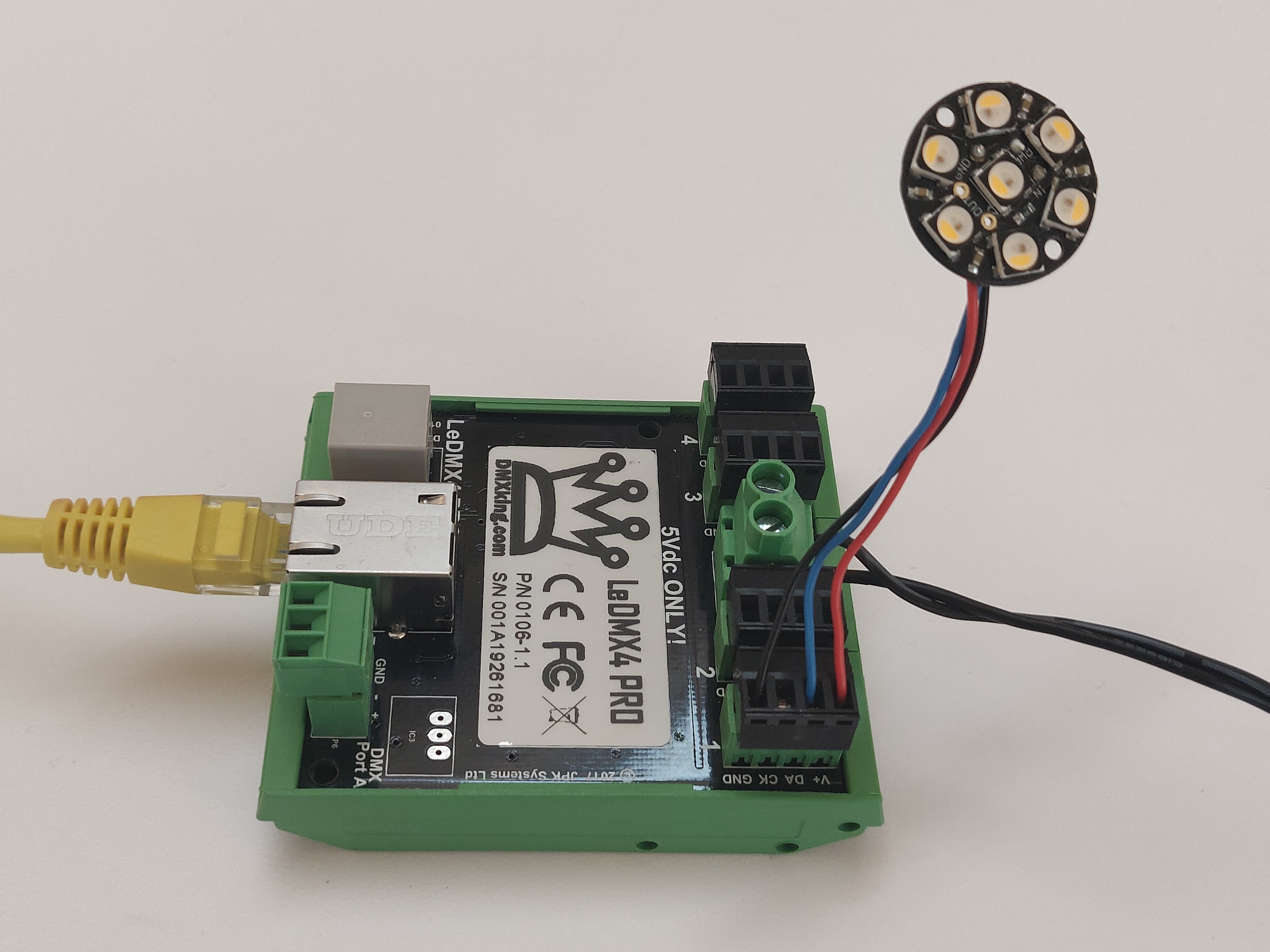 Figure 1. NeoPixel Jewel, a WS2812 module, connected to Universe 1 of a LeDMX Pro4
